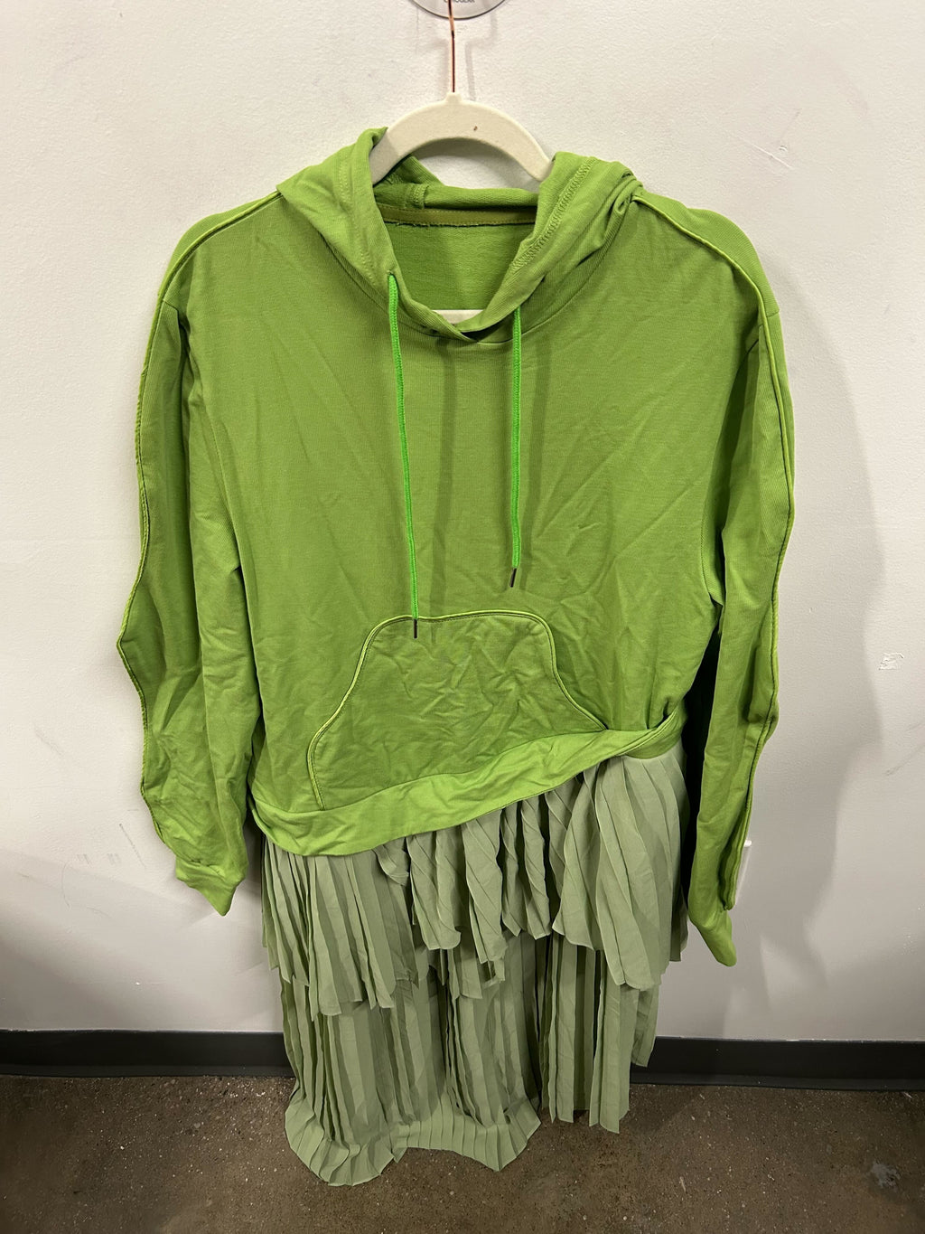 Chartreuse & Sage Pleated Set