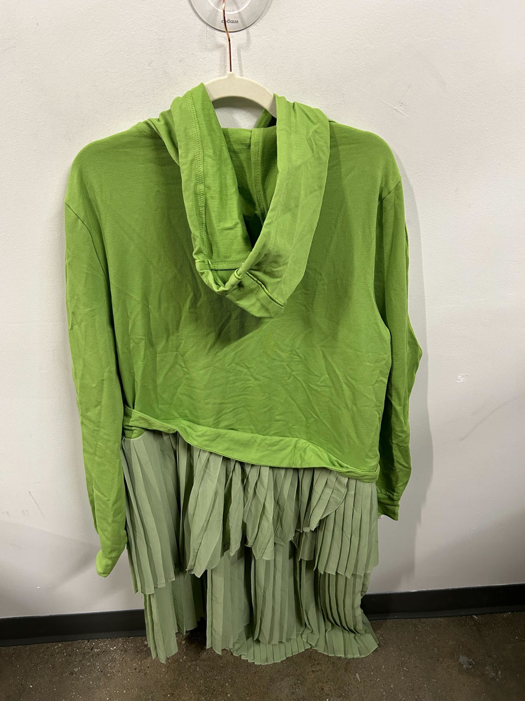 Chartreuse & Sage Pleated Set